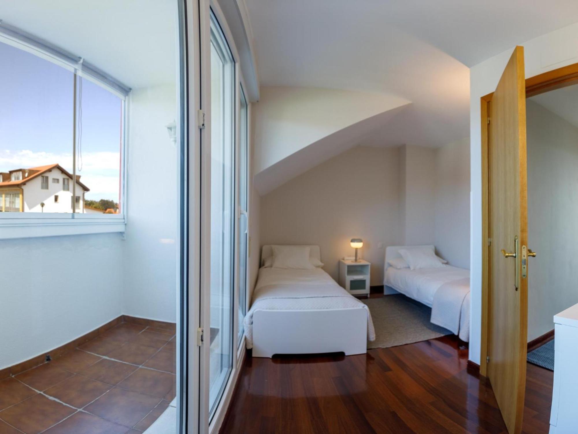 Apartamento Los Laureles Miengo Exterior photo